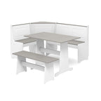 Zona colazione con set da pranzo Middlecreek Wood Farmhouse