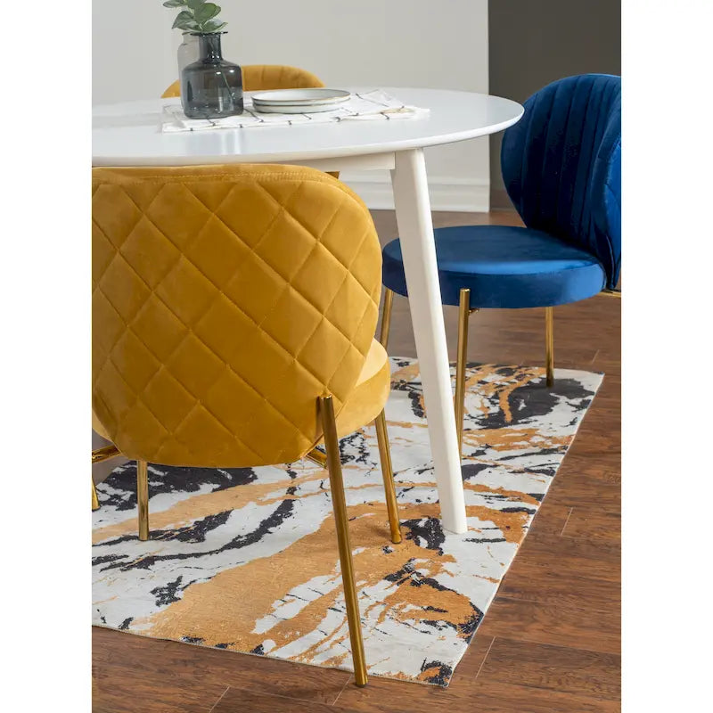 Roundhill Furniture Amoa Contemporary 5-Piece Dining Set, White Round Table and 4 Chairs
