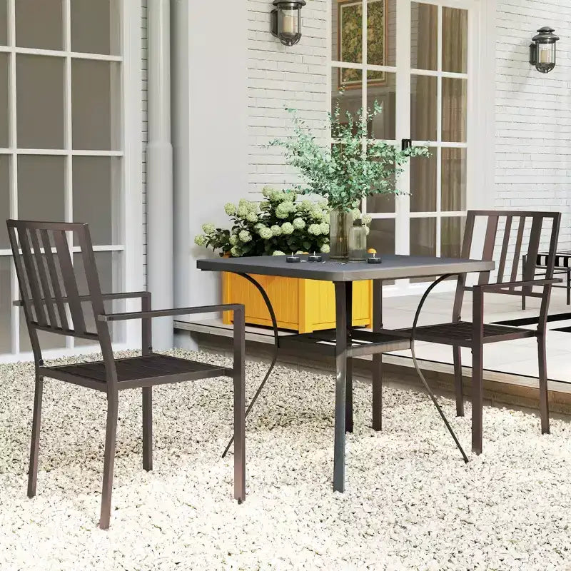 Outsunny Sedie da Pranzo da Giardino Design a Doghe, Set di 2 Sedie Impilabili