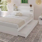 Letto a piattaforma Hunter con testiera e comodino a 1 cassetto