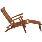 Sedia a sdraio da esterno Nordic in teak oliato con poggiapiedi