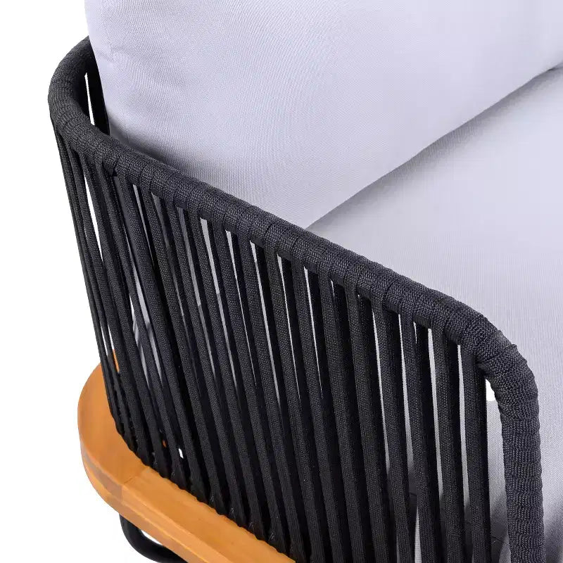 Poltrona Christopher Knight Home Ivan a club in corda intrecciata con struttura in acacia e ferro