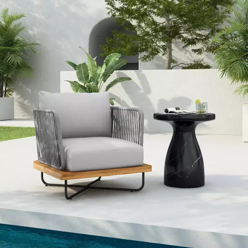 Poltrona Christopher Knight Home Ivan a club in corda intrecciata con struttura in acacia e ferro